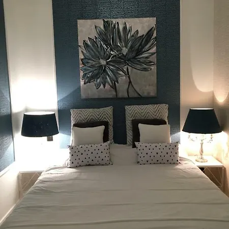 Villamariannecannes Villa